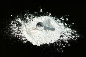 Best Creatine Guide: Monohydrate Dosage, Benefits, and Avoiding Kidney Damage Myths